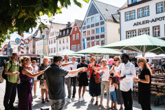 Bayreuth
blättert
feiert!
Das Lieben, das Leben –
und auch ein bisschen sich selbst.

++ am 06.08.2022 in Bayreuth (Bayern).

(c) Andi Weiland | andiweiland.de