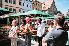 Bayreuth
blättert
feiert!
Das Lieben, das Leben –
und auch ein bisschen sich selbst.

++ am 06.08.2022 in Bayreuth (Bayern).

(c) Andi Weiland | andiweiland.de