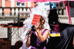 Bayreuth
blättert
feiert!
Das Lieben, das Leben –
und auch ein bisschen sich selbst.

++ am 06.08.2022 in Bayreuth (Bayern).

(c) Andi Weiland | andiweiland.de