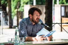 Bayreuth
blättert
feiert!
Das Lieben, das Leben –
und auch ein bisschen sich selbst.

++ am 06.08.2022 in Bayreuth (Bayern).

(c) Andi Weiland | andiweiland.de
