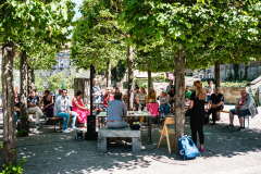 Bayreuth
blättert
feiert!
Das Lieben, das Leben –
und auch ein bisschen sich selbst.

++ am 06.08.2022 in Bayreuth (Bayern).

(c) Andi Weiland | andiweiland.de
