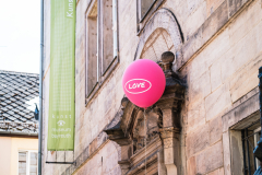 Bayreuth
blättert
feiert!
Das Lieben, das Leben –
und auch ein bisschen sich selbst.

++ am 06.08.2022 in Bayreuth (Bayern).

(c) Andi Weiland | andiweiland.de