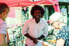 Bayreuth blättert ist ein Lesefest für alle Menschen! Es findet am Samstag, den 18. August 2018 in Bayreuth statt.

++ am 18.08.2018 in Bayreuth (Bayern).

(c) Andi Weiland | Bayreuth blättert