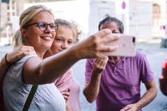 Bayreuth blättert ist ein Lesefest für alle Menschen! Es findet am Samstag, den 18. August 2018 in Bayreuth statt.

++ am 18.08.2018 in Bayreuth (Bayern).

(c) Andi Weiland | Bayreuth blättert