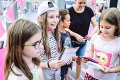 Bayreuth blättert ist ein Lesefest für alle Menschen! Es findet am Samstag, den 18. August 2018 in Bayreuth statt.

++ am 18.08.2018 in Bayreuth (Bayern).

(c) Andi Weiland | Bayreuth blättert