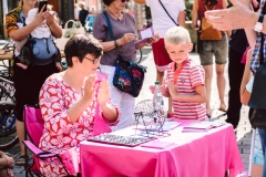 Bayreuth blättert ist ein Lesefest für alle Menschen! Es findet am Samstag, den 18. August 2018 in Bayreuth statt.

++ am 18.08.2018 in Bayreuth (Bayern).

(c) Andi Weiland | Bayreuth blättert